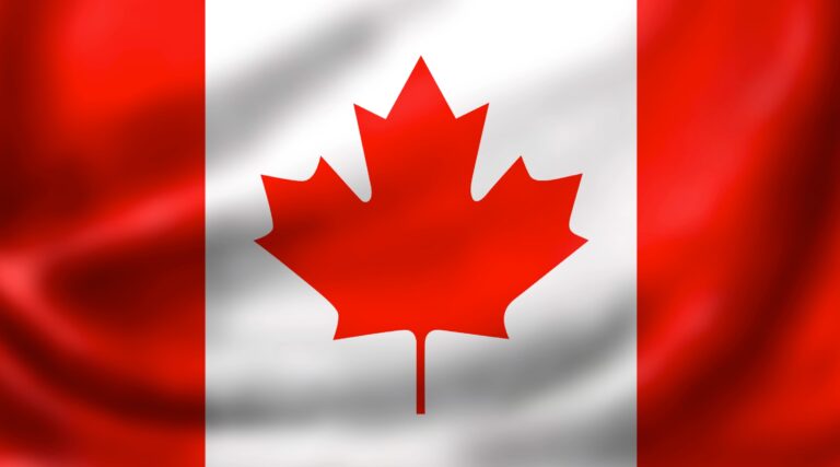 Data in Canada email software